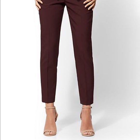 ❗️Last one❗️Burgundy slim leg ankle pants - Picture 3 of 3